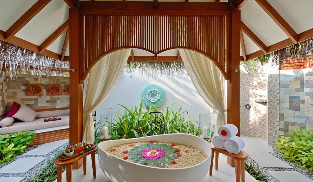 Romantic Spa Retreat for Couples 1200 1